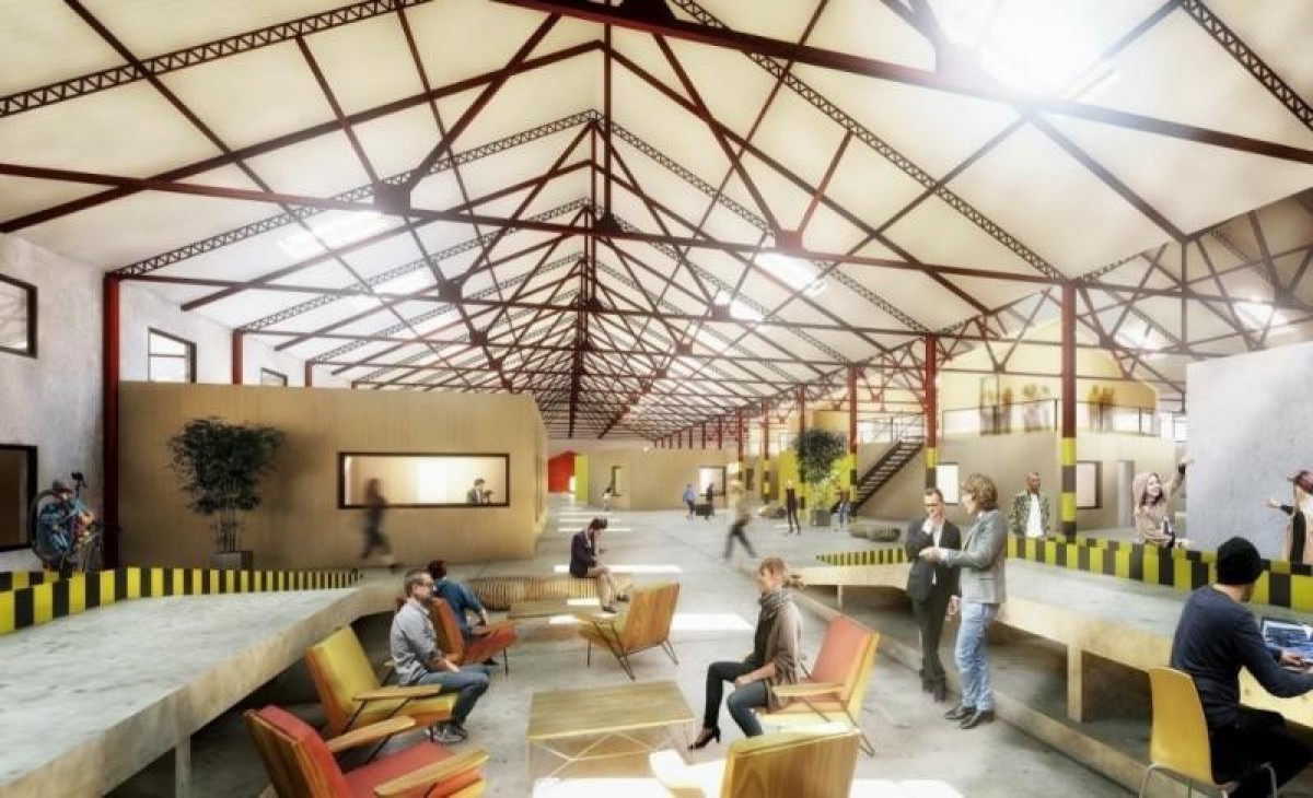 L’intérieur de la Halle Tropisme : le Tiers-lieu, un hangar de 4000m² pour du coworking culturel