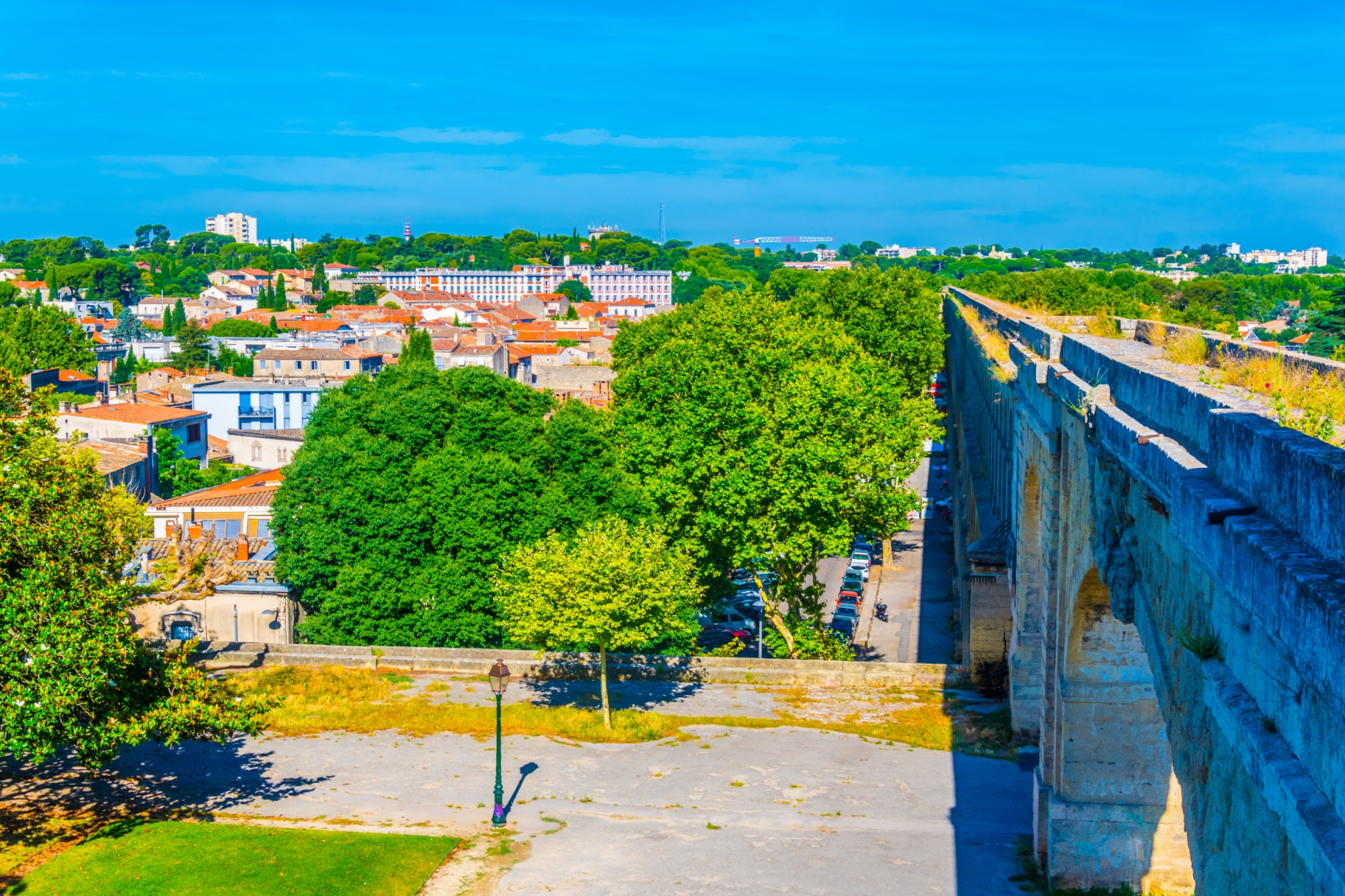 L'aqueduc Saint-Clément, dans le quartier des Arceaux à Montpellier