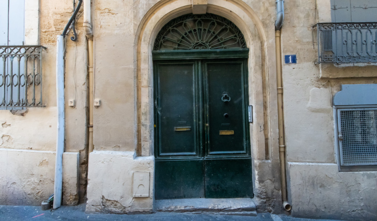 Programme neuf 1 Rue du Puits du Temple : Appartements neufs à Centre Historique référence 5482, aperçu n°3