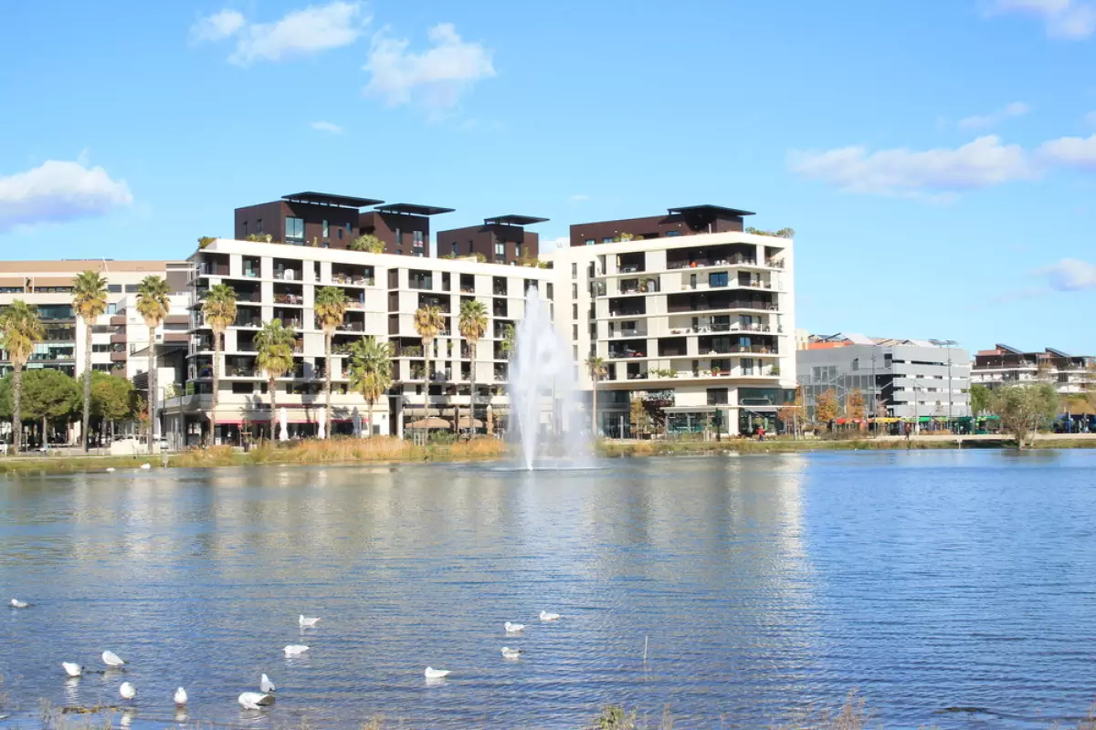 Cambacérès à Montpellier - vue sur le quartier Port Marianne