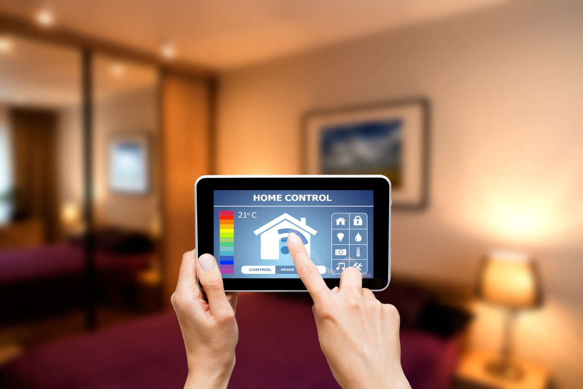 les logements neufs proposent de plus en plus la domotique location appartement neuf montpellier - Tablette tactile pour maison connectée