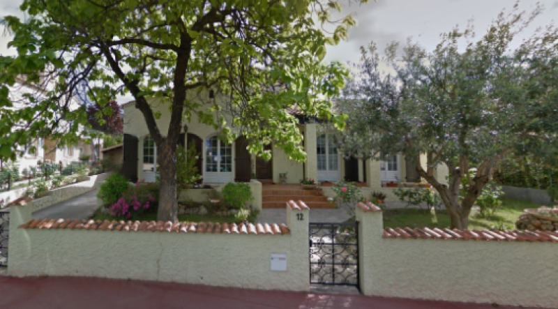 Une jolie maison de plain-pied, plongée dans un beau jardin, rue des Ibis, La
	Pompignane