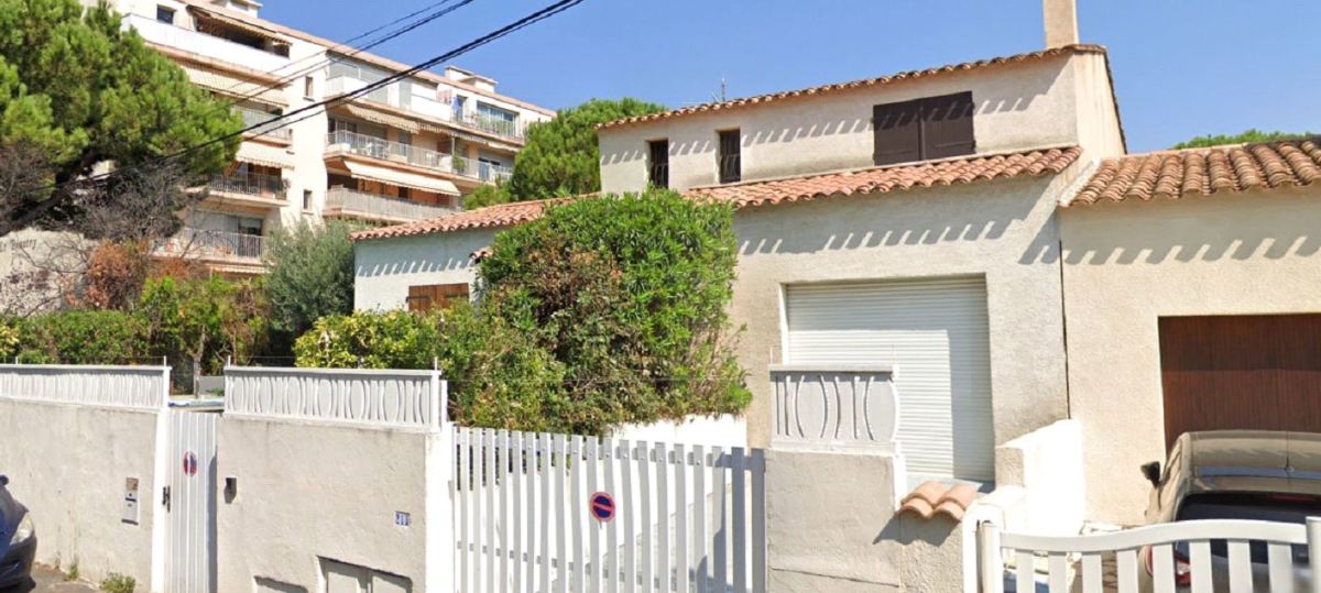 Belle maison individuelle en R+1 avec un garage, rue de la Métairie de Saysset, Les Aiguerelles