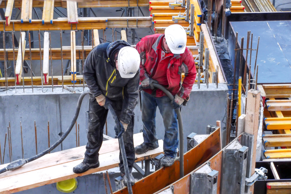  Des ouvriers sur un chantier