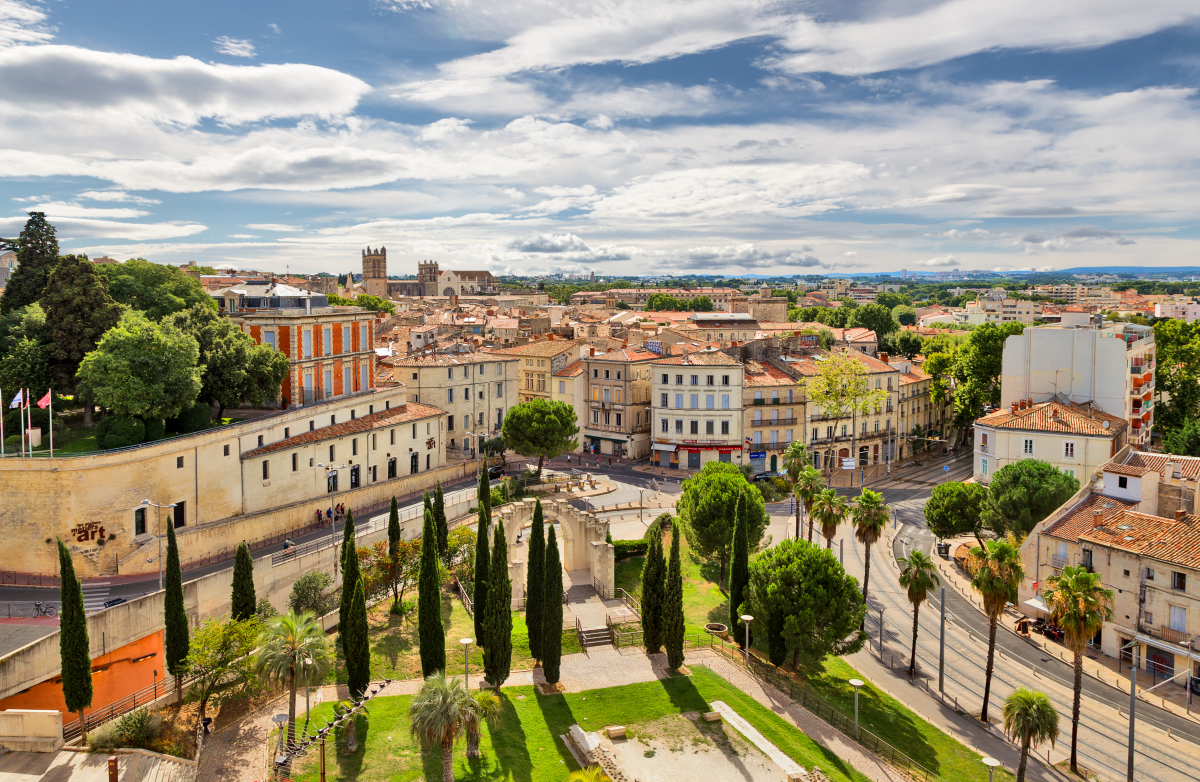 Quartier Hôpitaux-Facultés Montpellier – Vue aérienne panoramique de la vieille ville