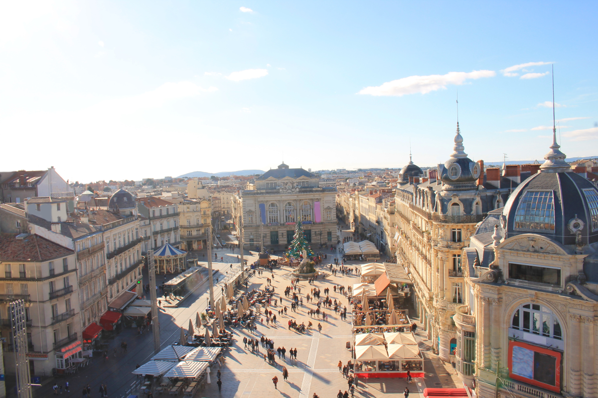 Classement des villes les plus vertes de France – Vue aérienne sur la Place de la Comédie à Montpellier