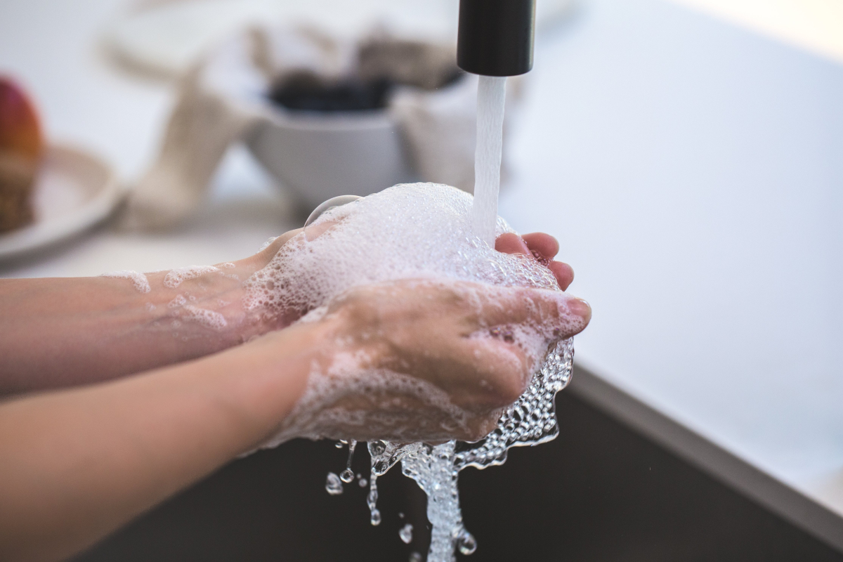 Immo9 respecte les normes d'hygiène et de sécurité contre le Covid19 Hygiène et sécurité Immo9 - respect des gestes barrière