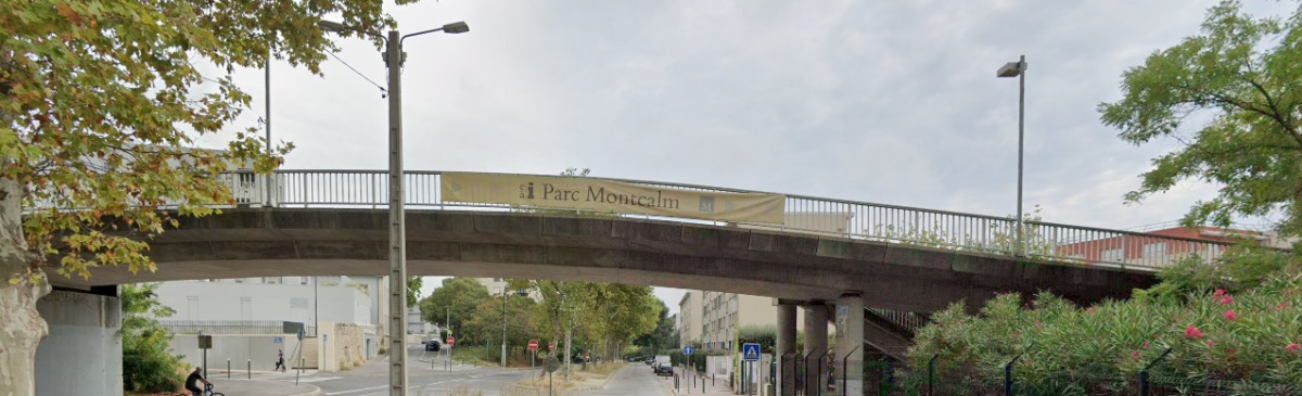 Tramway Montpellier – vue sur le pont du parc Montcalm à Montpellier