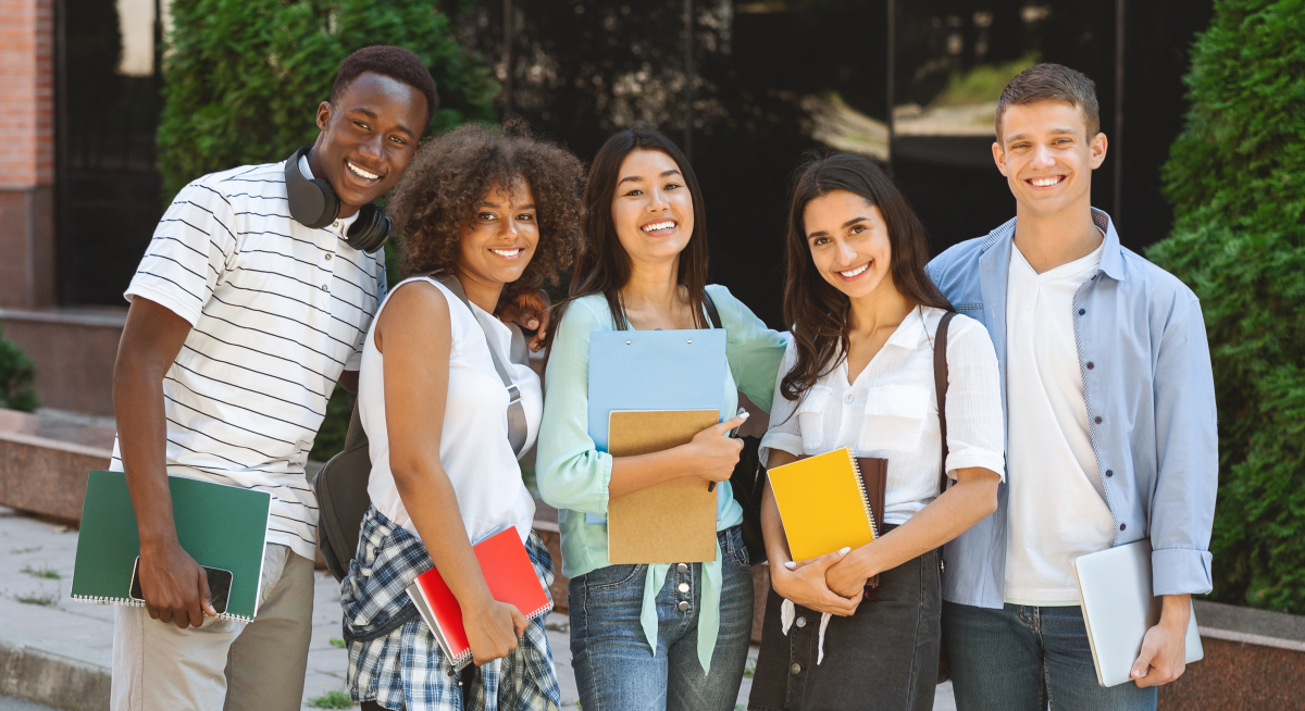 Résidence neuve Montpellier location – Un groupe d’étudiants