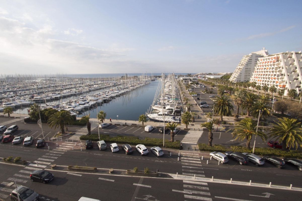 Les quais actuels, qui vont subir une réaménagement important à La Grande Motte le projet ville-port à la grande motte – les quais du port de plaisance