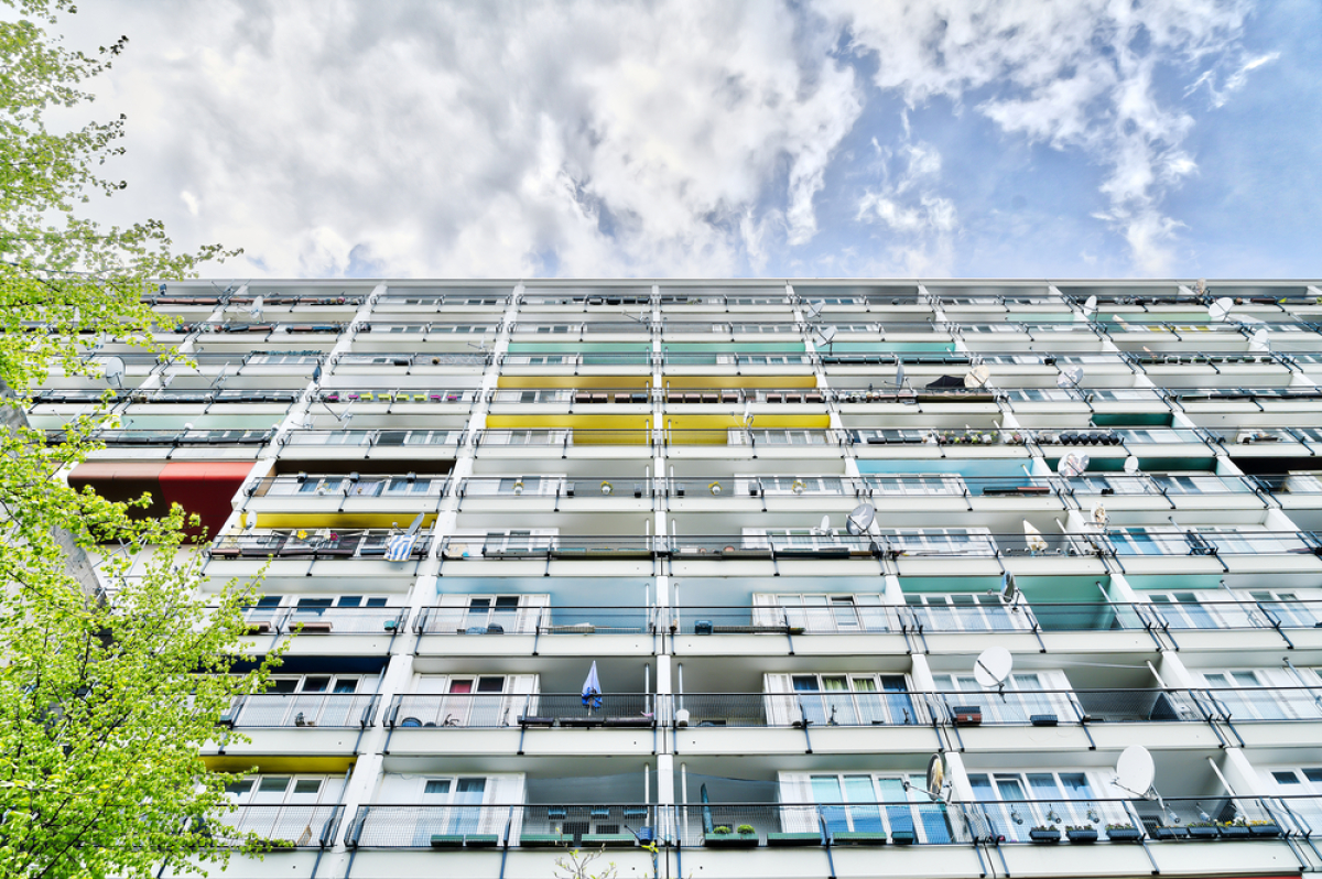 Le logement social est une des priorités abordées par le CNR et la Première ministre annonces CNR Logements – une tour de logements sociaux