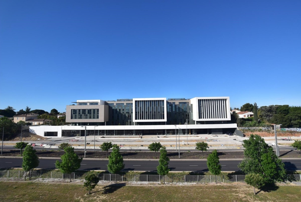 Le Player est un programme immobilier de bureaux situé à Pérols pyramides d’argent occitanie méditerranée – le programme immobilier Le Player