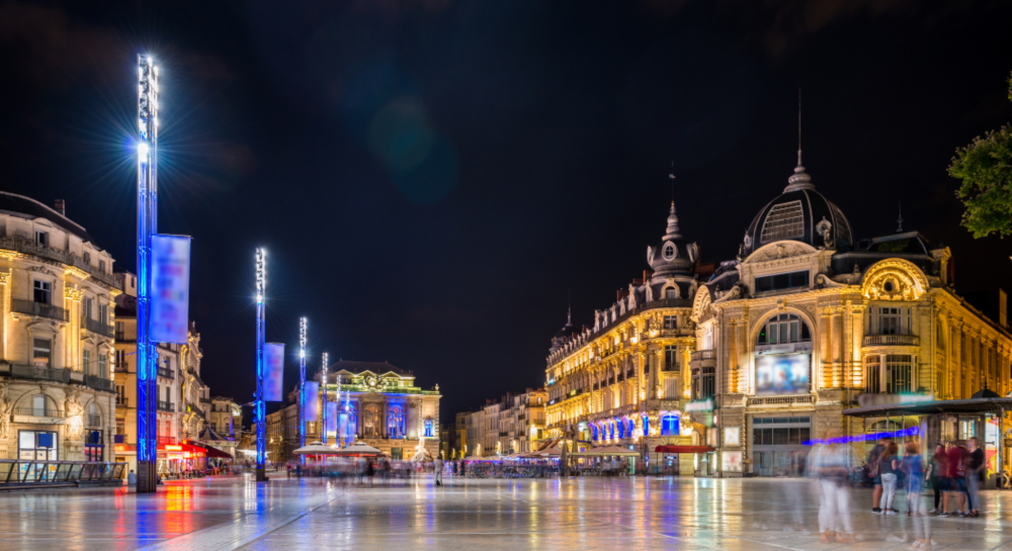 Place de la Comédie de nuit