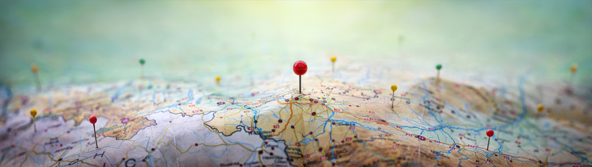 Épingle montrant un lieu sur une carte en relief